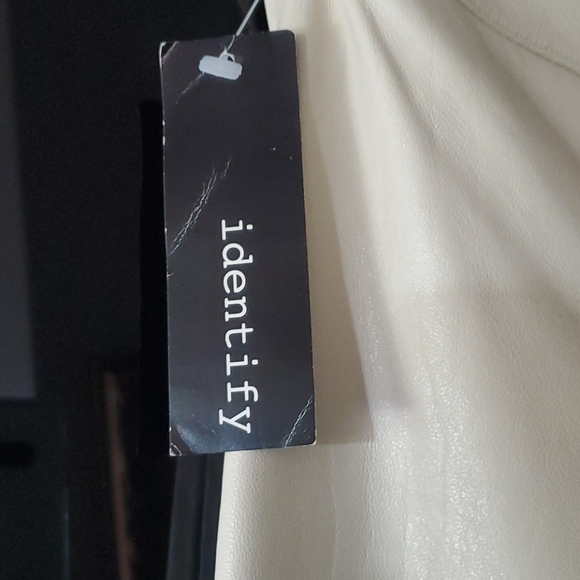 Identify leather pants new - Picture 2 of 9